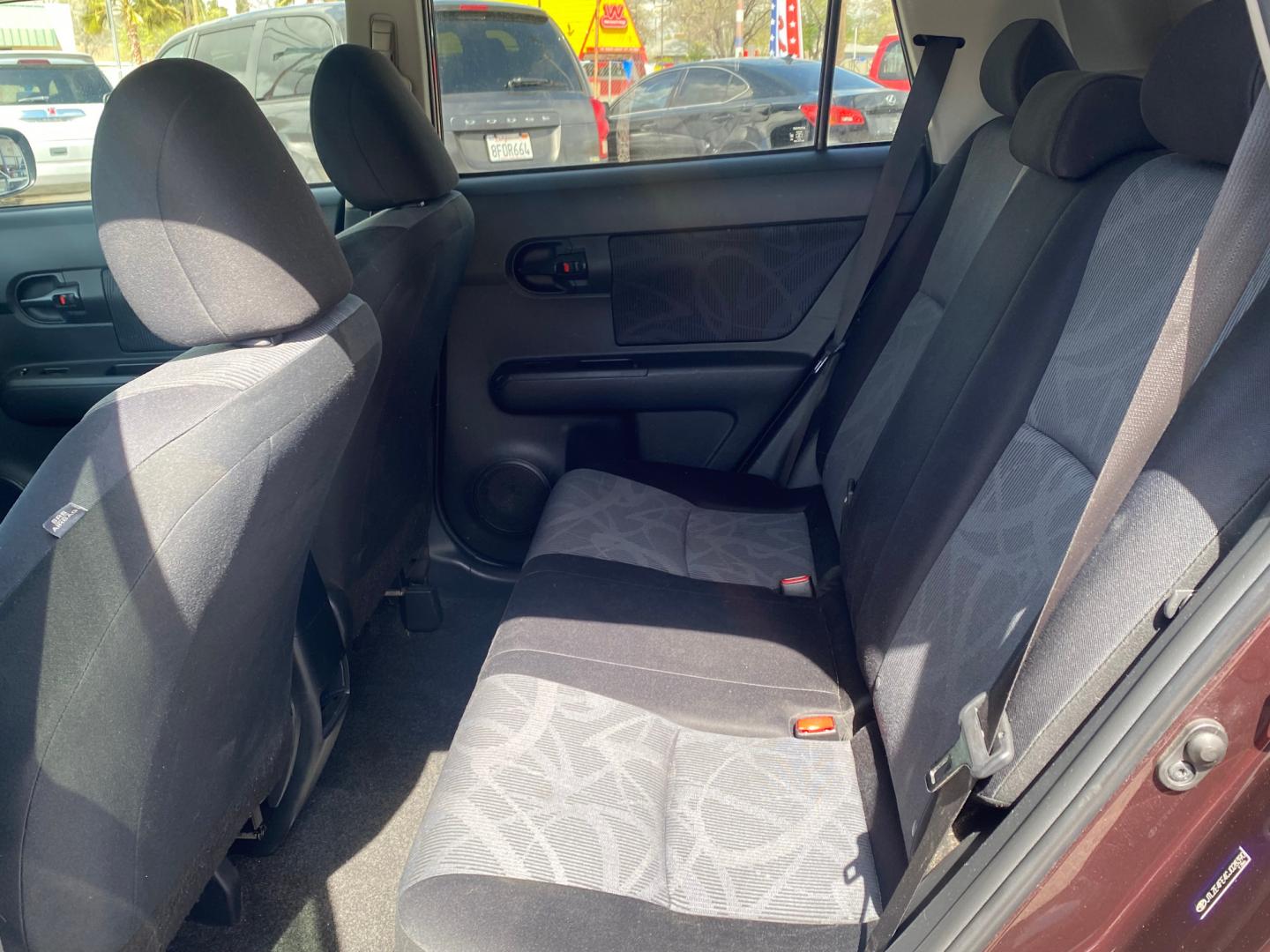 2012 /GREY Scion xB (JTLZE4FE4CJ) , AUTOMATIC transmission, located at 44356 Date Ave., Lancaster, CA, 93534, (661) 945-6555, 34.688919, -118.139374 - Photo#3